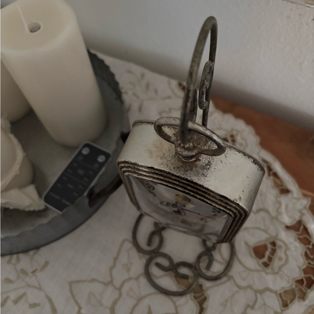 Table / Desk clock - Picture 8 of 8